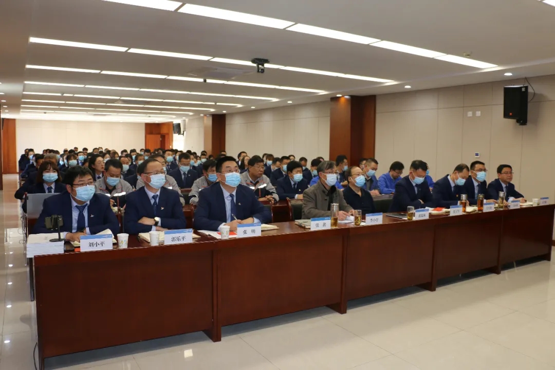 重整行装再出发——利发官网-利发（中国）
召开改革重组动员会议(图2)